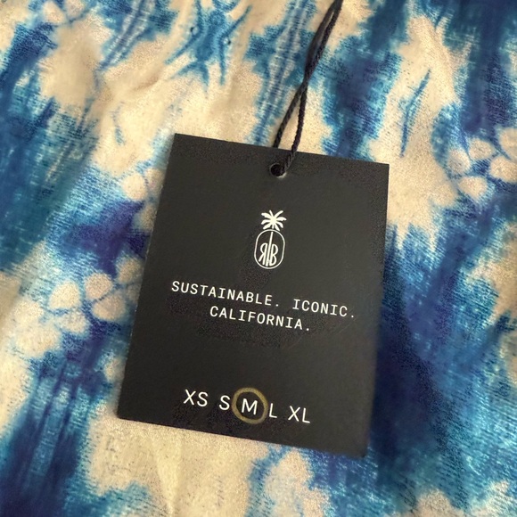 Skatie x Rocky Barnes Button Down Top - Picture 3 of 5